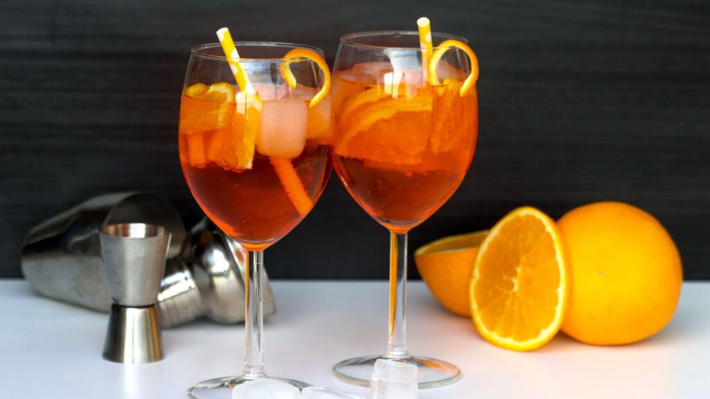 Aperol spritz sommerens trendy drink